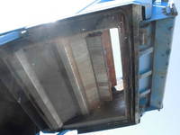 三菱ふそうファイターパッカー車（塵芥車）中型（4t）[写真14]