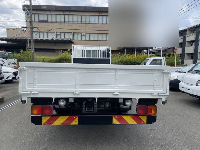 日野レンジャー平ボディ中型（4t）[写真06]