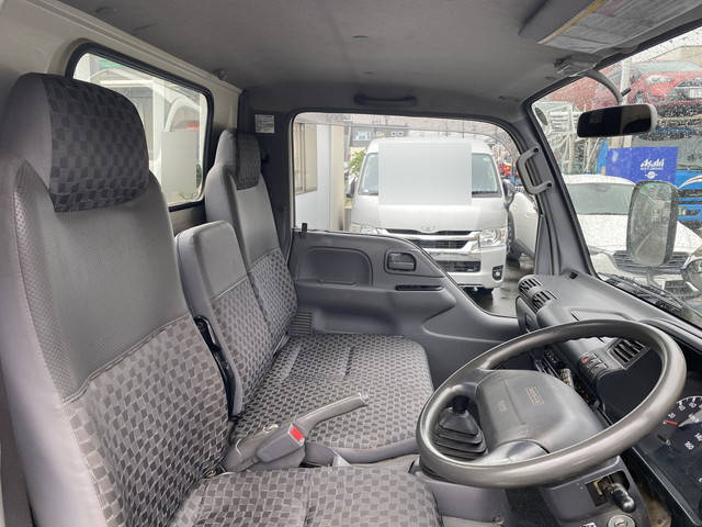 日産アトラス平ボディ小型（2t・3t）[写真08]