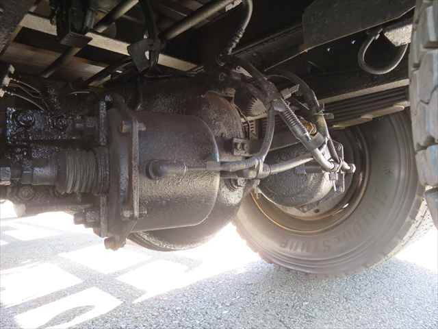 いすゞフォワードクレーン付増トン（6t・8t）[写真15]