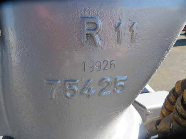 いすゞフォワードクレーン付増トン（6t・8t）[写真23]