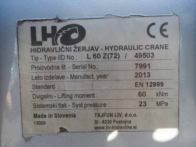 いすゞフォワードクレーン付増トン（6t・8t）[写真24]