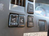 いすゞフォワードクレーン付増トン（6t・8t）[写真37]