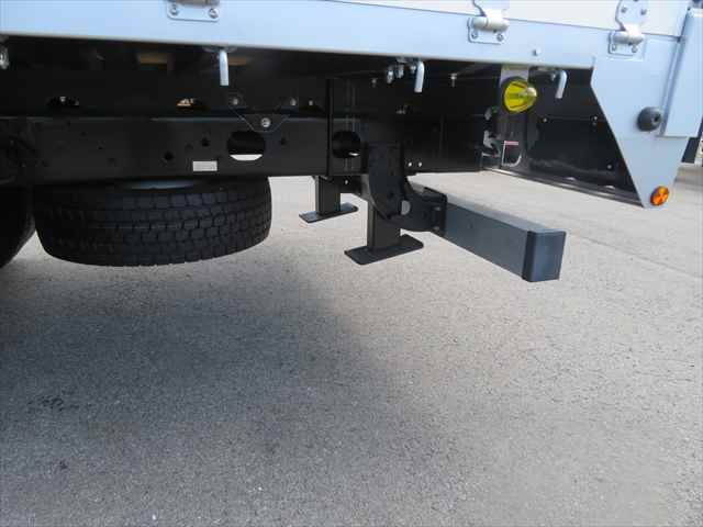 三菱ふそうファイタークレーン4段増トン（6t・8t）[写真22]