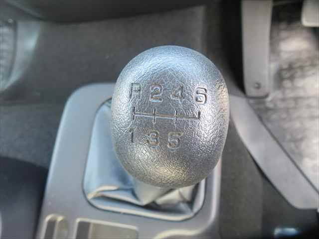 三菱ふそうファイタークレーン4段増トン（6t・8t）[写真29]