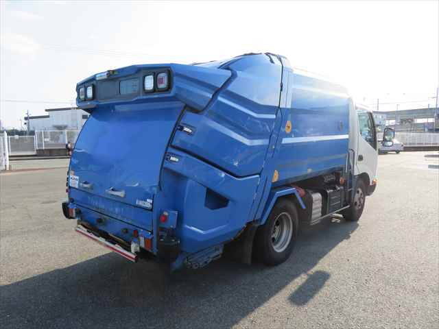 日野デュトロパッカー車（塵芥車）小型（2t・3t）[写真02]