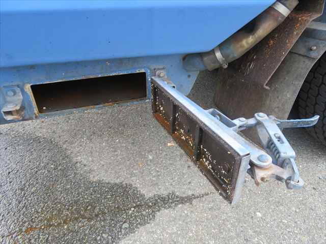 日野デュトロパッカー車（塵芥車）小型（2t・3t）[写真26]