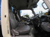 日野デュトロパッカー車（塵芥車）小型（2t・3t）[写真38]