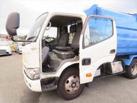 日野デュトロパッカー車（塵芥車）小型（2t・3t）[写真40]