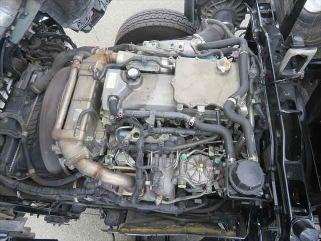 日野レンジャーコンテナ専用車増トン（6t・8t）[写真10]