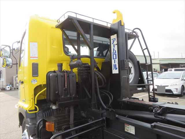 日野レンジャーコンテナ専用車増トン（6t・8t）[写真16]