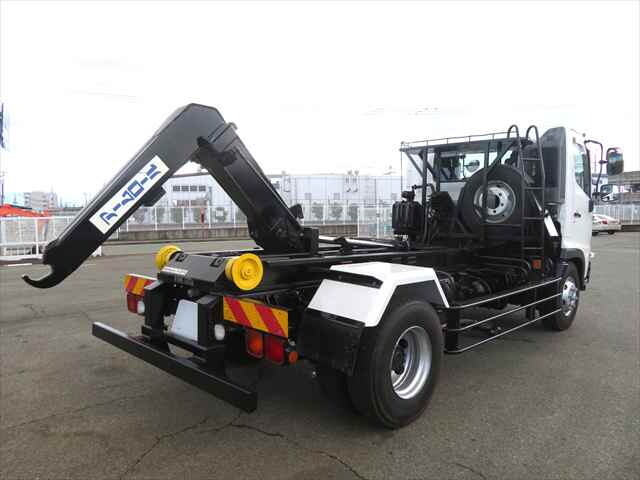 日野レンジャーコンテナ専用車増トン（6t・8t）[写真20]