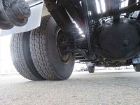 日野レンジャーコンテナ専用車増トン（6t・8t）[写真24]