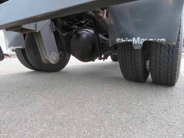 日野レンジャーコンテナ専用車増トン（6t・8t）[写真24]