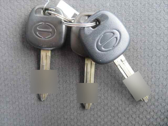 日野レンジャーコンテナ専用車増トン（6t・8t）[写真27]