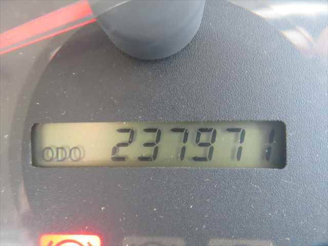 日野レンジャーコンテナ専用車増トン（6t・8t）[写真28]