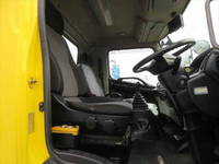 日野レンジャーコンテナ専用車増トン（6t・8t）[写真37]