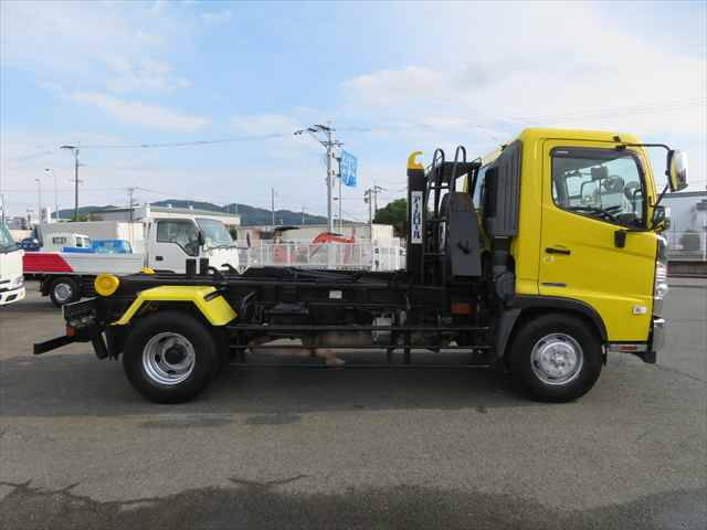 日野レンジャーコンテナ専用車増トン（6t・8t）[写真08]