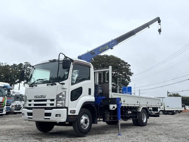 いすゞフォワードクレーン4段中型（4t）[写真01]