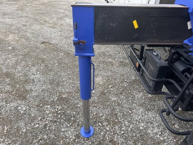 いすゞフォワードクレーン4段中型（4t）[写真11]