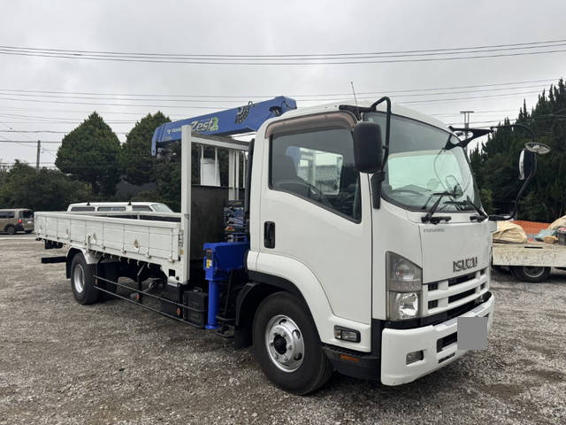 いすゞフォワードクレーン4段中型（4t）[写真03]