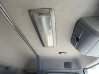 UDトラックスクオンダンプ大型（10t）[写真31]