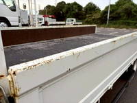 日野デュトロ平ボディ小型（2t・3t）[写真13]