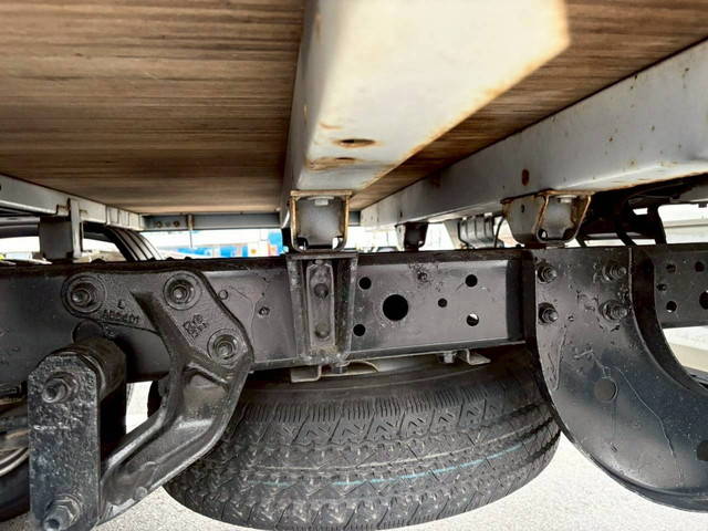 日野デュトロ平ボディ小型（2t・3t）[写真25]