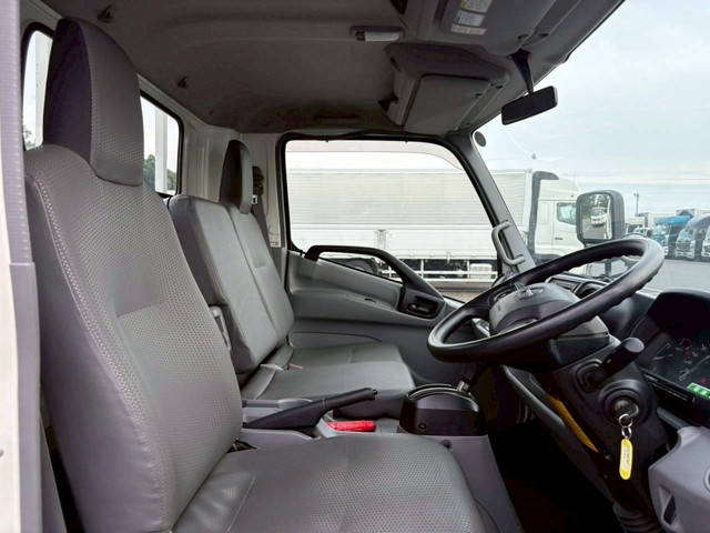 日野デュトロ平ボディ小型（2t・3t）[写真26]