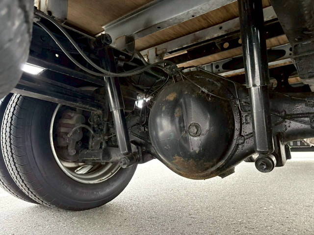 日野デュトロ平ボディ小型（2t・3t）[写真28]