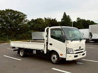日野デュトロ平ボディ小型（2t・3t）[写真04]