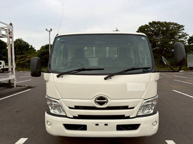 日野デュトロ平ボディ小型（2t・3t）[写真05]