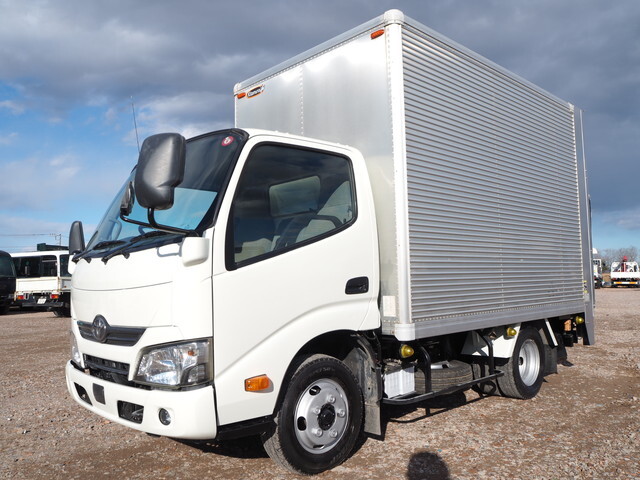 トヨタトヨエースアルミバン2018年(平成30年)TKG-XZC605