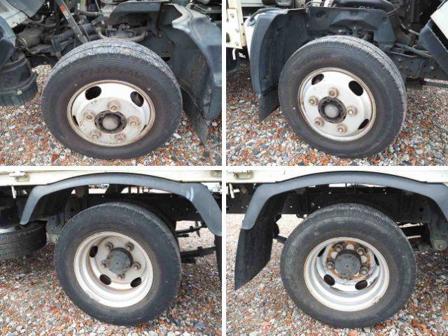 トヨタその他の車種平ボディ小型（2t・3t）[写真23]