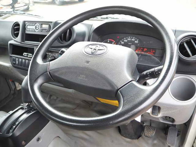 トヨタその他の車種平ボディ小型（2t・3t）[写真33]