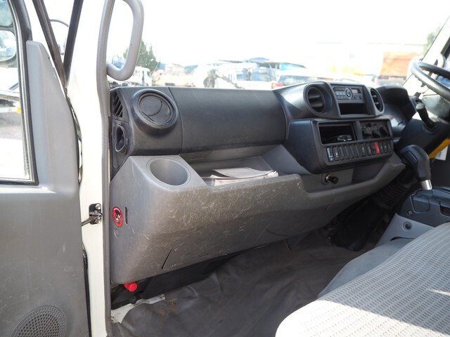 トヨタその他の車種アルミバン小型（2t・3t）[写真37]