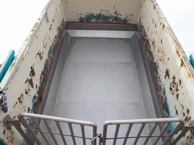 トヨタその他の車種深ダンプ（土砂禁ダンプ）小型（2t・3t）[写真24]