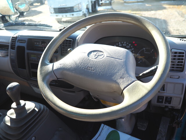 トヨタその他の車種深ダンプ（土砂禁ダンプ）小型（2t・3t）[写真36]