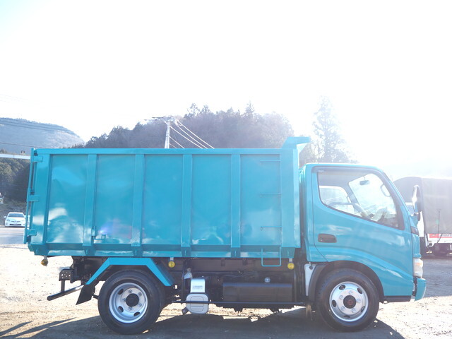 トヨタその他の車種深ダンプ（土砂禁ダンプ）小型（2t・3t）[写真05]