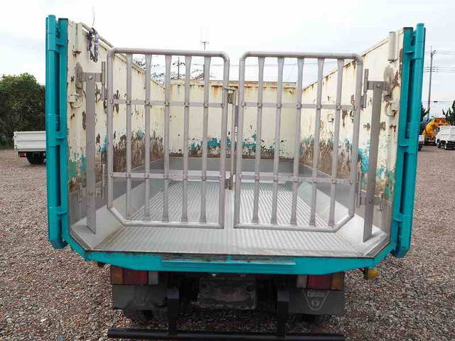 トヨタその他の車種深ダンプ（土砂禁ダンプ）小型（2t・3t）[写真07]