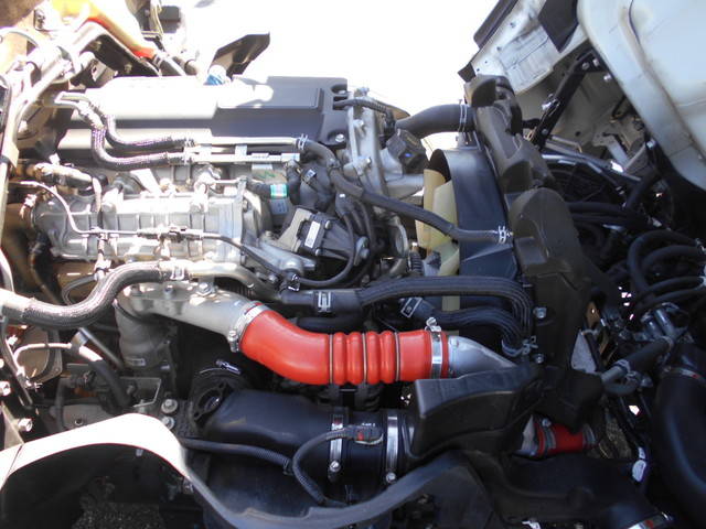 日産アトラス平ボディ小型（2t・3t）[写真13]