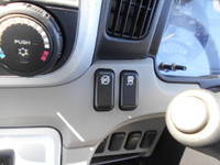 日産アトラス平ボディ小型（2t・3t）[写真30]