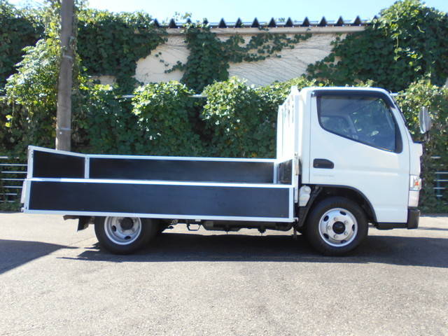 日産アトラス平ボディ小型（2t・3t）[写真07]