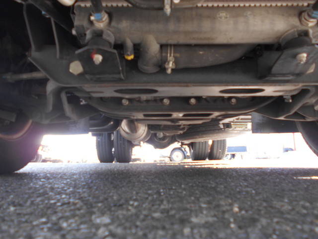 日産アトラス平ボディ小型（2t・3t）[写真15]