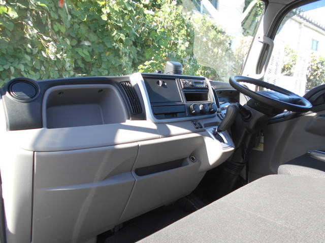 日産アトラス平ボディ小型（2t・3t）[写真22]