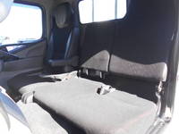 日産アトラス平ボディ小型（2t・3t）[写真24]