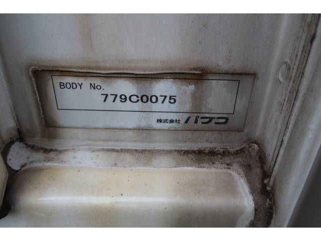 三菱ふそうファイターアルミウイング中型（4t）[写真23]