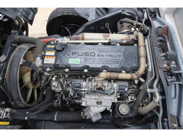 三菱ふそうファイターアルミウイング中型（4t）[写真26]