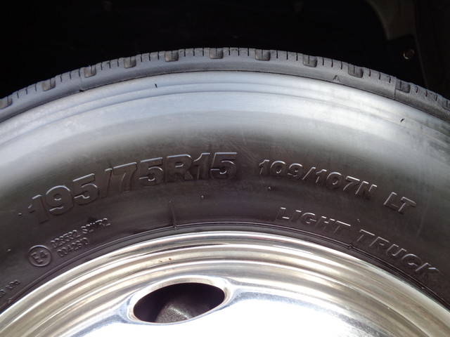 三菱ふそうキャンターダブルキャブ（Wキャブ）小型（2t・3t）[写真17]