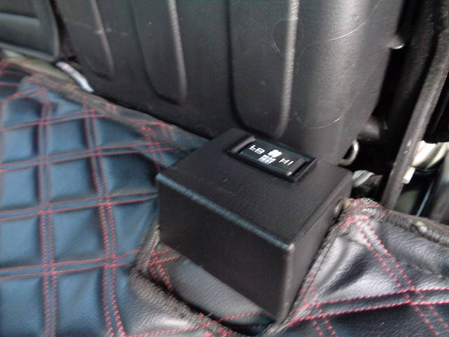 三菱ふそうキャンターダブルキャブ（Wキャブ）小型（2t・3t）[写真30]